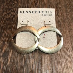 NWT Kenneth Cole Brushed Gold Hinged earrings